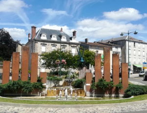 Aux portes de la cité gantière