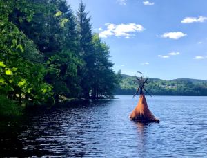 Ambrugeat_Le lac dessine