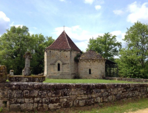 Curemonte, le village des trois